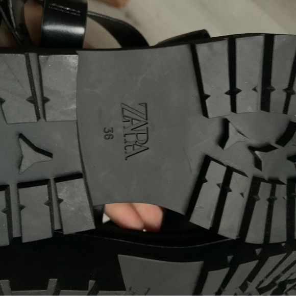 Zara Black Women's Sandals women's size 6 chunky gothic summer buckle strapped - Picture 8 of 8